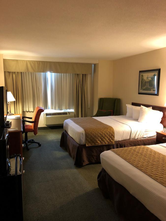Capital Plaza Hotel Frankfort Exterior foto